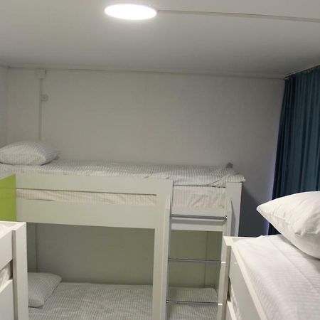 Park Hostel أوش المظهر الخارجي الصورة