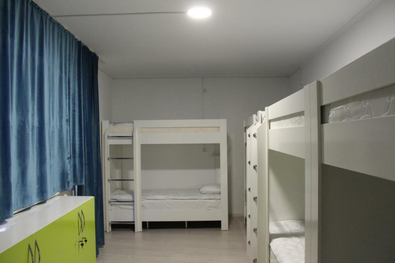 Park Hostel أوش المظهر الخارجي الصورة