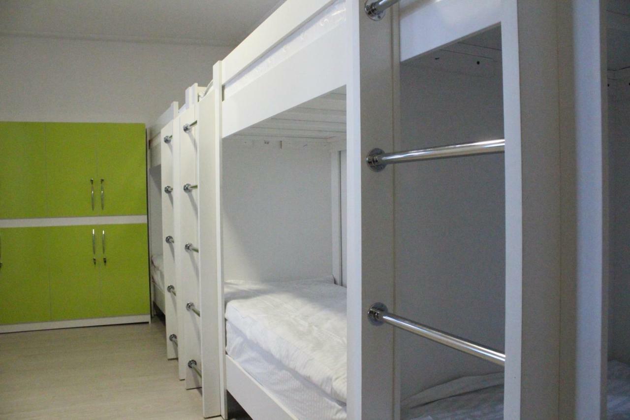 Park Hostel أوش المظهر الخارجي الصورة