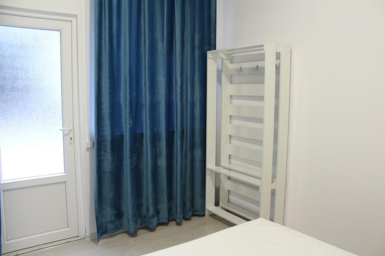 Park Hostel أوش المظهر الخارجي الصورة