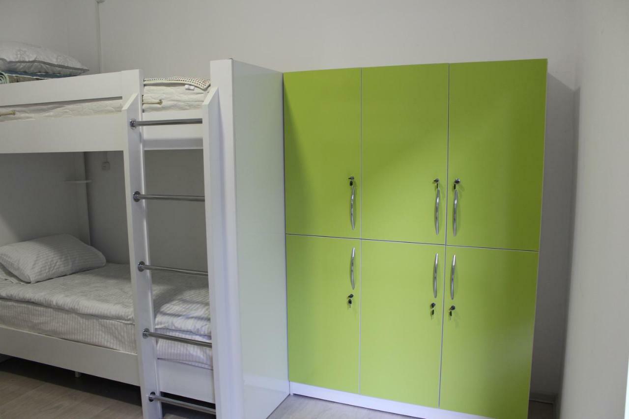 Park Hostel أوش المظهر الخارجي الصورة